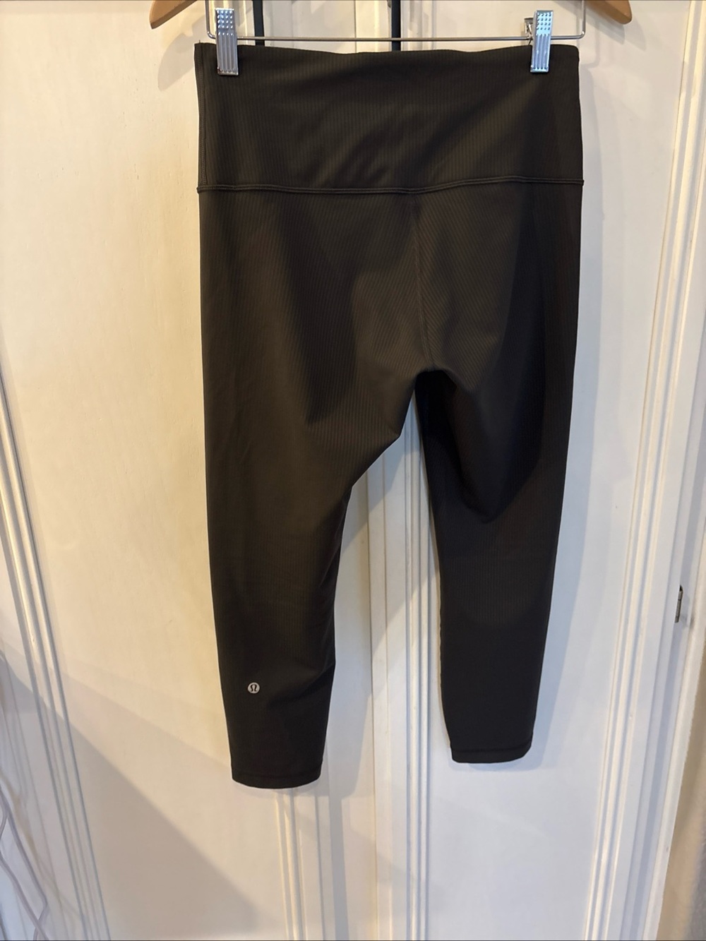 EUC Lululemon Wunder Under Crop Ribbed 23" Leggings Grey Ribbed 8 Newest